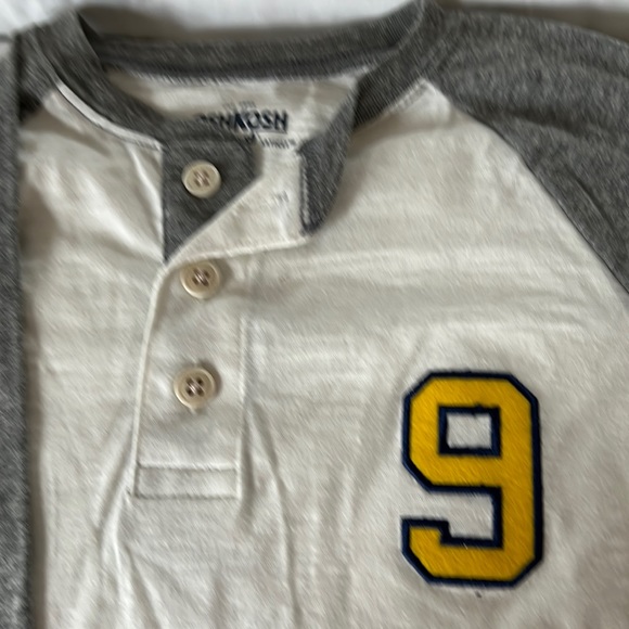 OshKosh long sleeve boys shirt. Brand new with tags - Picture 1 of 5